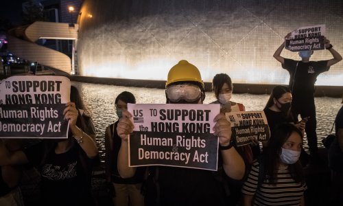 U Hong Kongu živi lanac 30 godina nakon 'baltičkog puta'
