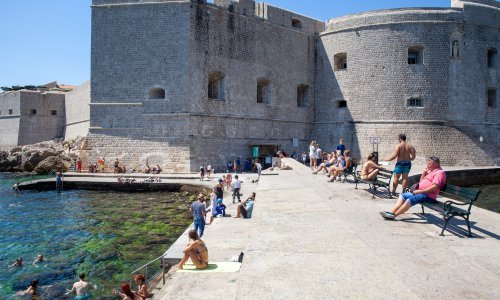 Iz povijesne jezgre Dubrovnika uklonjeno 13 bankomata