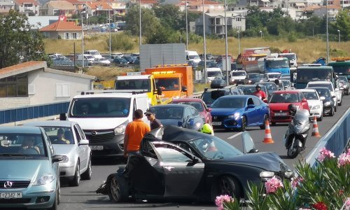 Dva sata trajao je kaos na splitskim ulicama, promet bi se uskoro trebao normalizirati