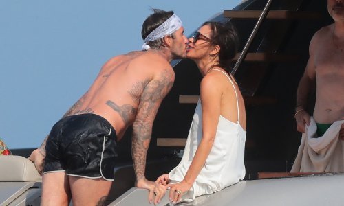 Rijetko ovako intimni u javnosti: David i Victoria Beckham sretniji su no ikada