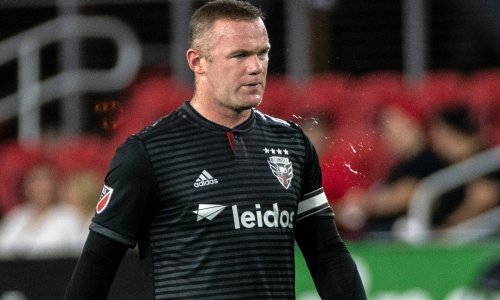 Wayne Rooney nakon što je uhvaćen u ugodnom druženju: 'Nisam bio sam u hotelskom liftu s tom djevojkom'