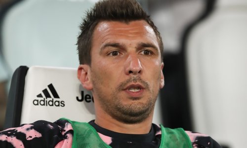 Trener bez milosti, Mandžukić zaista ostao bez prava nastupa u Ligi prvaka
