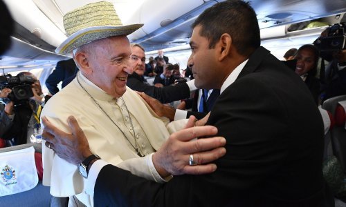 Papa Franjo: Čast mi je što me Amerikanci napadaju