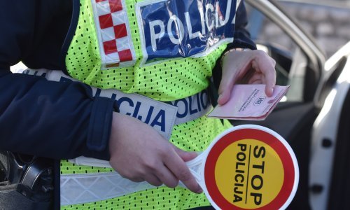 Zagrebačka policija u vikend akciji nadzora prometa utvrdila 563 prekršaja