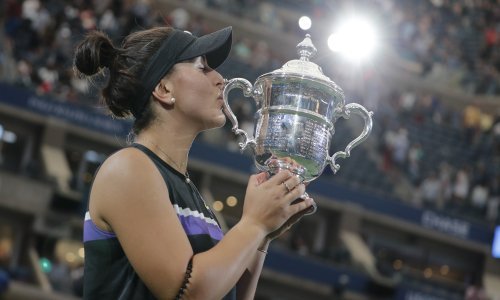 Bianca Andreescu osvojila US Open protiv 18 godina starije Serene Williams i zaradila silne milijune