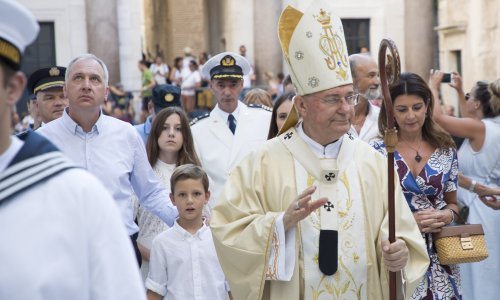 Nadbiskup Barišić: Isus Krist daleko nadilazi svaki plan pa i kurikulum Škole za život