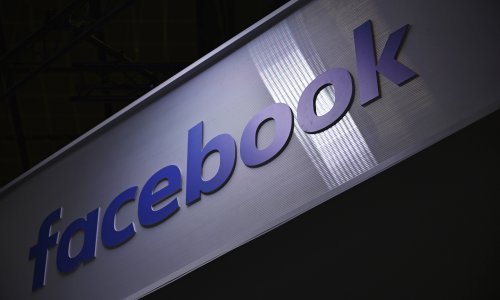 Rusija optužila Facebook i Google za objavljivanje političkih oglasa na izborni dan