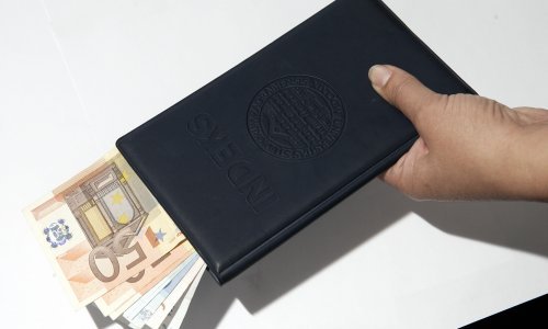 Evo kako je član Izbornog povjerenstva priznao primanje mita