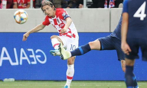 Ovo je poseban dan; evo kako su u reprezentaciji iznenadili slavljenika Luku Modrića koji se zahvalio - golom