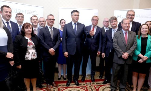 Plenković s veleposlanicima: Rasprava o europskom proračunu vjerojatno će se prenijeti na hrvatsko predsjedanje