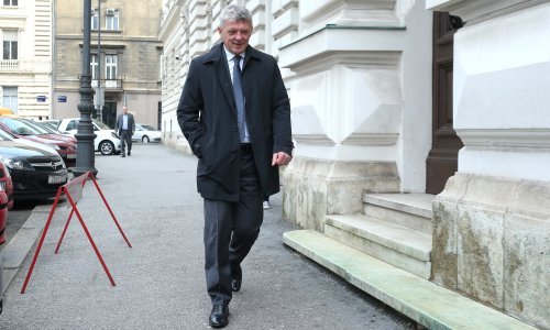 Turudić ipak nije primio sudski poziv; šest pošiljki sa suda bilo je vraćeno jer ih nije podignuo