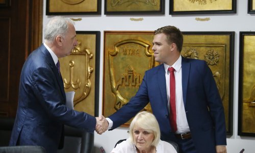 Gradonačelnik i šef Gradskog vijeća Splita ratuju dopisima, oporba traži ostavke