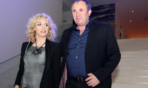 Smiju li političari švrljati izvan braka?