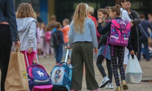 Prvašići s teškoćama došli u školu i otkrili da njihov razred ne postoji