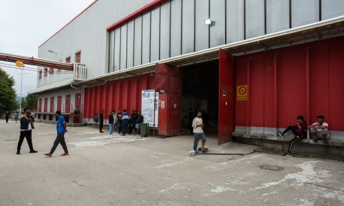 Jedan ilegalni migrant ubijen, drugi ozlijeđen u obračunu u kampu kod Bihaća