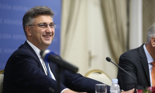 Vlada i sindikati parafirali dogovor, plaće u zdravstvu rastu za 7 posto; Plenković: Toliko smo mogli