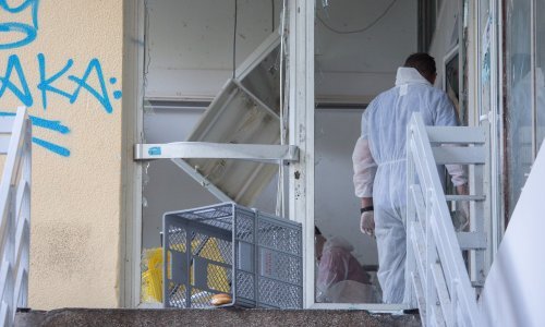 Dolijali liječnik i vozač koji su prvo obijali automobile, a potom bankomate: Pali su zbog malog komada plastike