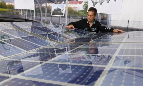 Želite ugraditi solare i sami proizvoditi struju? Država vam pokriva do 75.000 kuna