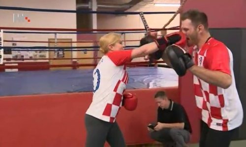 Performans u SAD-u: Grabar Kitarović 'odmjerila snage' sa Stipom Miočićem