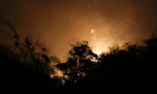 Gori tvornica na sjeveru Francuske, preko 100 vatrogasaca na terenu