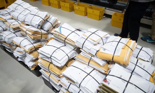 Hrvatska pošta više ne može naplaćivati 4,5 kune za uručenje malih paketa