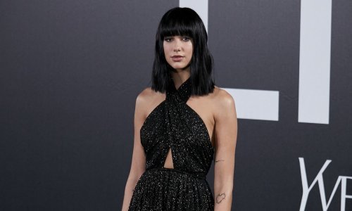 Trendi bob sa šiškama sjajno joj pristaje: Lijepa Kosovarka plijeni poglede