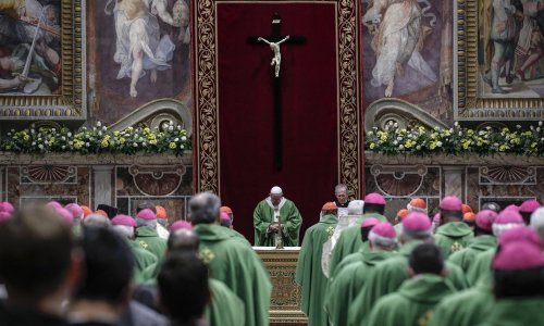 Suspendirano petero djelatnika u Vatikanu