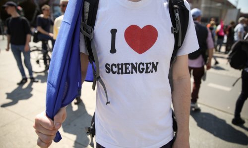 Jasno je zašto nas u Schengenu ne želi Slovenija, ali zašto to ne žele Francuska, Njemačka i Nizozemska?