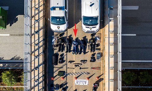 [FOTO] Hrvatska policija priključila se viralnom svjetskom trendu, a jedan detalj na fotografiji mogao bi vas jako nasmijati