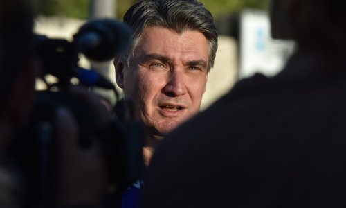 Milanović poručuje da HDZ utjeruje svoje blagdane 'petparačkom žetončić većinom'