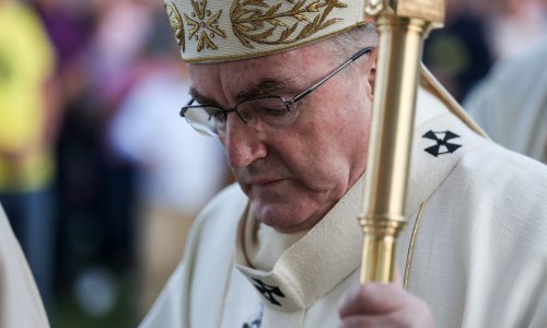 Kaptol dobio nove prebendare, evo koga je Bozanić imenovao u organizaciju načetu aferom