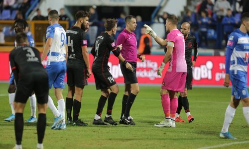 Hrvatskom prvoligašu prekipjelo: 'Dobivamo kartone i suci griješe protiv nas. Kriteriji nisu jednaki!'