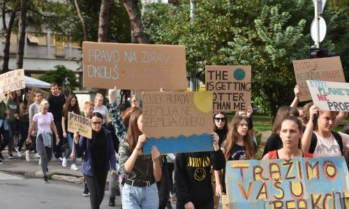 Ekološki prosvjedi blokiraju gradove diljem svijeta