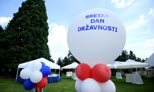 Što građani misle o promjeni blagdana? Oko jednog datuma slaže se čak 70 posto ispitanika