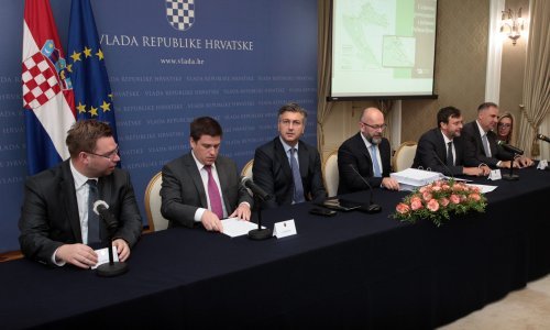 Potpisani ugovori za izgradnju pristupnih cesta Pelješkom mostu: Nema više frustracija! Onaj se žali, ovaj se žali...