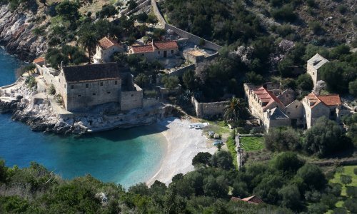 Hvar proglašen najljepšim europskim otokom prema odabiru poznatog časopisa