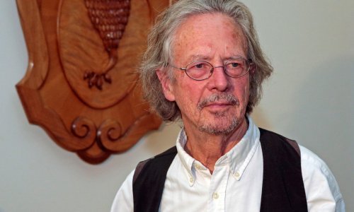 Bošnjaci bijesni zbog Nobela Handkeu, Dodik likuje