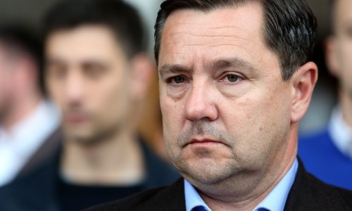 Mikulić ispravio karticu; povećao kvadrature triju kuća, ali i svoju i supruginu plaću