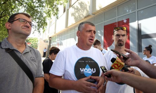 Bulj prozvao Vladu zbog odlaganja vrgoračkog otpada u Sinju