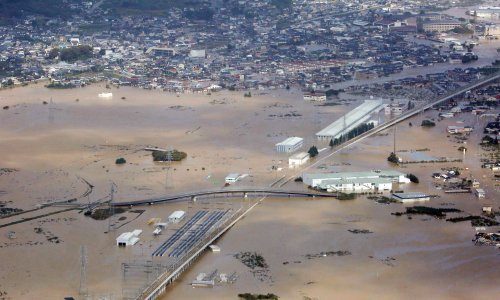 Zastrašujuće fotografije stižu iz Japana gdje je tajfun otpuhao sve pred sobom