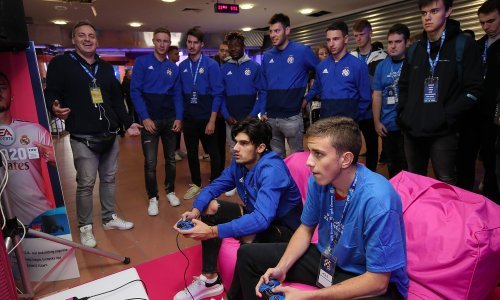 Održan prvi eDinamo Cup powered by Sancta Domenica, natjecanje u simulaciji nogometa FIFA 20
