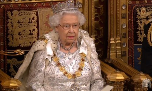 Obraćanje parlamentu: Kraljica Elizabeta izložila prioritete Johnsonova Brexita 31. listopada