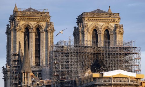 Francuzi ipak prihvatili Putinovu pomoć za obnovu Notre Dame