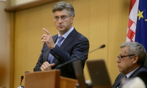 Plenković u Saboru podnosi izvješće o radu Vlade, nakon toga - rasprava o Milanu Kujundžiću