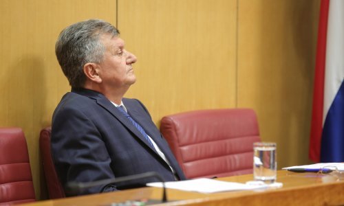 Sabor glasuje o Kujundžiću, a na dnevnom redu i državne potpore