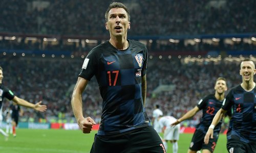 Bahati Englezi popljuvali Marija Mandžukića: 'Ma što će on u Manchester Unitedu? Ovdje je nepoželjan'