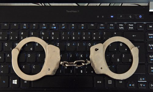 Dogovorila kredit preko interneta i platila troškove više tisuća kuna, no kredit nije dobila. Nepoznati lopov kazneno prijavljen