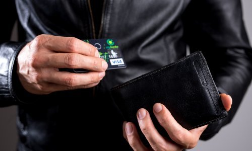 Zagrepčanin krao novac iz crkvene škrabice i novčanike iz bolnica