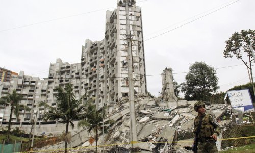 Strava u Kolumbiji, srušio se novi neboder