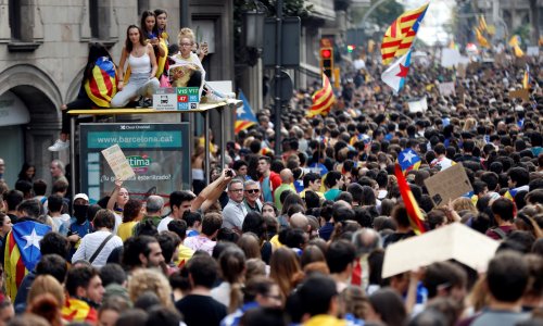 U Kataloniji počeli opći štrajk i prosvjedi